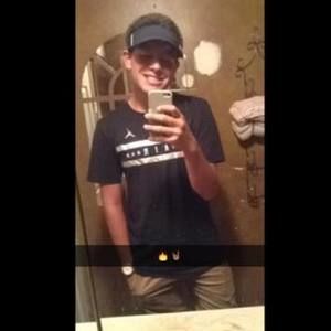 Meet your Posher, Victor